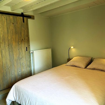 B&B Le Nid D'Hirondelle Houffalize Exterior foto